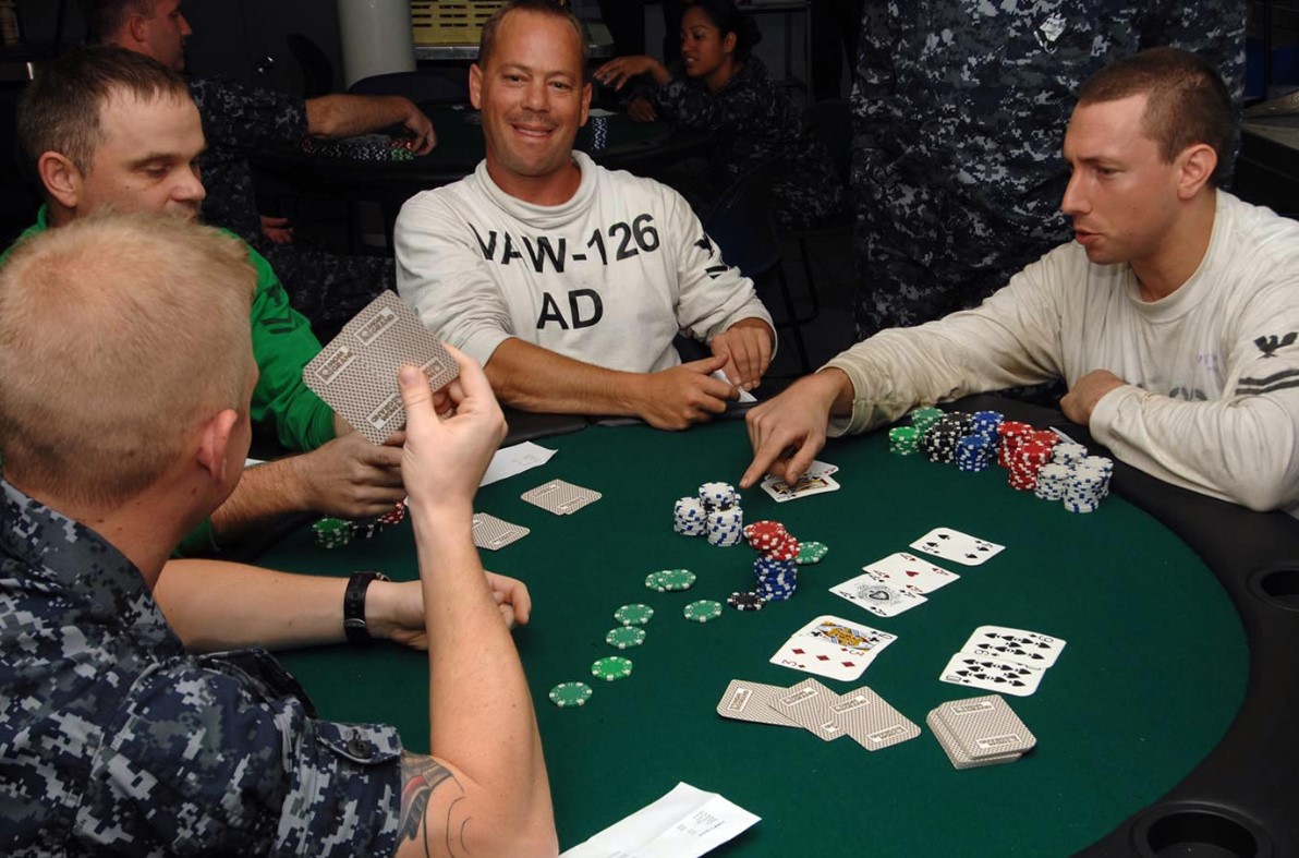 Những tổ hợp quan trọng trong game Poker kubet